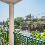 Spacious & Cozy Apt@Heart Of Redfern Closes To Cbd