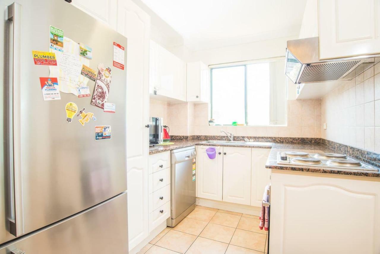 Apartment Spacious & Cozy Apt@heart Of Redfern Closes To Cbd